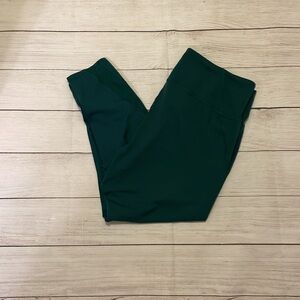 NWOT Old Navy Dark Teal Activewear Legging in XXL​​​​